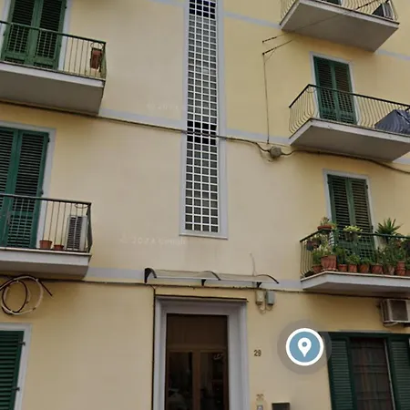 Palm Tree Shared Apartamento Prato (Prato)
